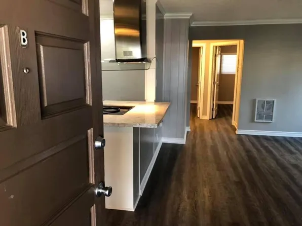 11051 Bloomfield St APT D, Los Alamitos, CA 90720