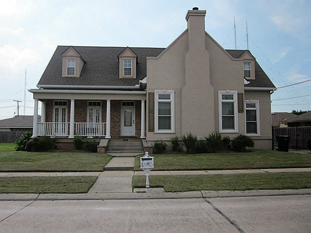 1st image of 3708 Riverland Dr