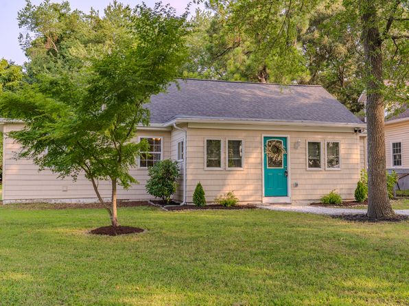1412 Peace Dr
