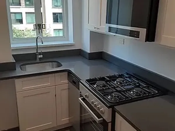 200 West 20th Street image 3 of 5