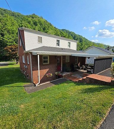 4th image of 1096 Mimosa St
