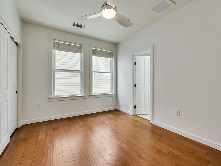 2608 Thomas Ave #3 — Photo 14
