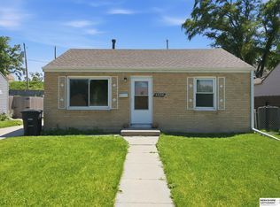 6539 Binney St, Omaha, NE 68104