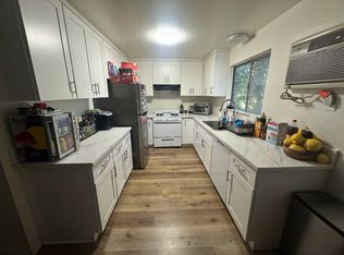 5453 Corteen Pl APT 10, Valley Village, CA 91607