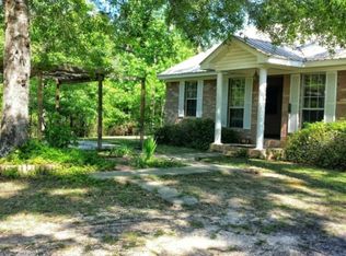 131 Cripple Hill Rd, Chatom, AL 36518