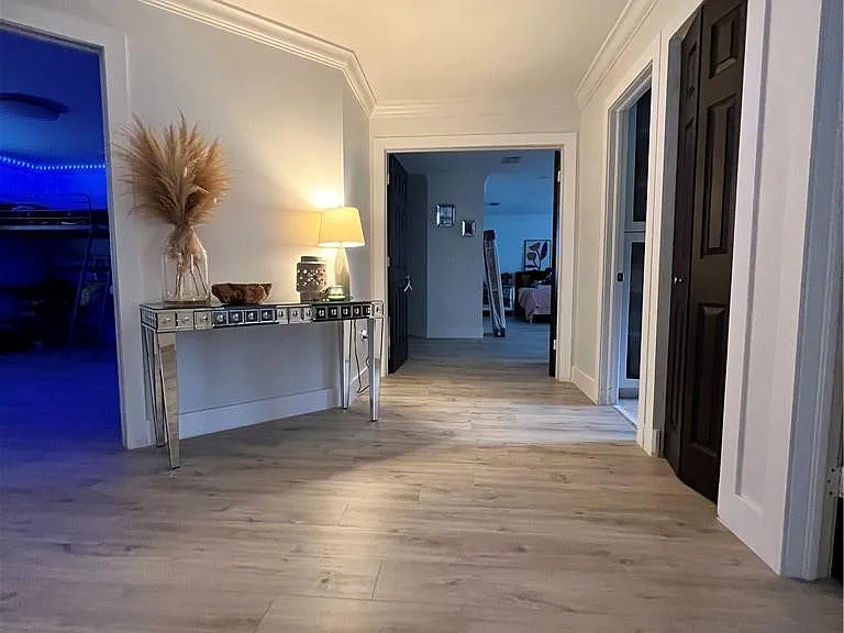 18764 NW 89th Ct — Photo 17
