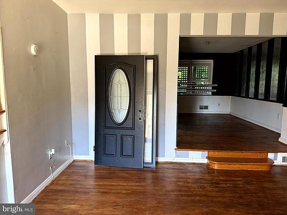 3rd image of 6142 Dunroming Rd