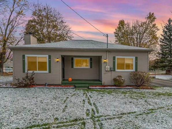 295 Lutzke Rd, Saginaw, MI 48609