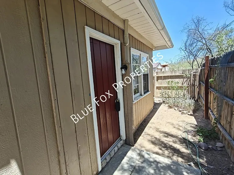 3241 E Bermuda St #2 — Photo 6