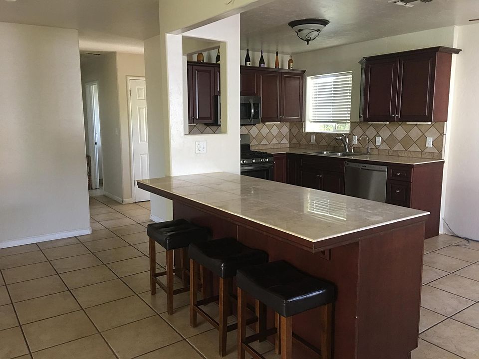 Bright and beautiful open kitchen, elegant design.