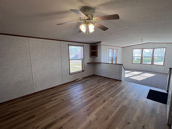 4th image of 6007 S Canterbury Pl