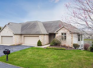 4920 Faringdom Grove Dr #16, Hudsonville, MI 49426