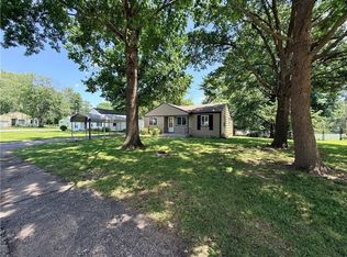 4711 N Kansas Ave, Kansas City, MO 64117
