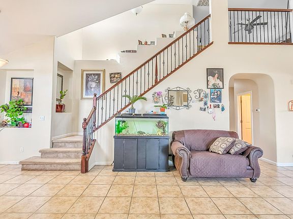 4th image of 29318 W Santa Catalina Ave