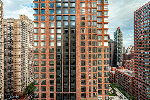 Rented by Milford Management | media 8