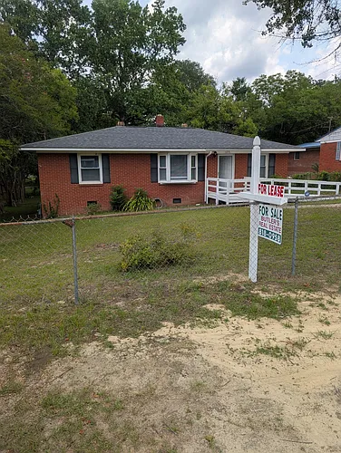 5216 Redwood Dr Photo 1