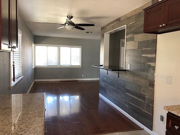 5th image of 1442 E Workman Ave