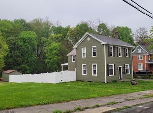 726 Bloomfield St, Roaring Spring, PA 16673