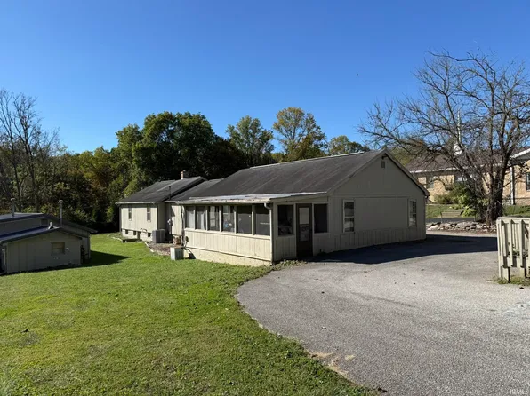 1024 W Country Club Dr #1016-1022-1024A, Bloomington, IN 47403