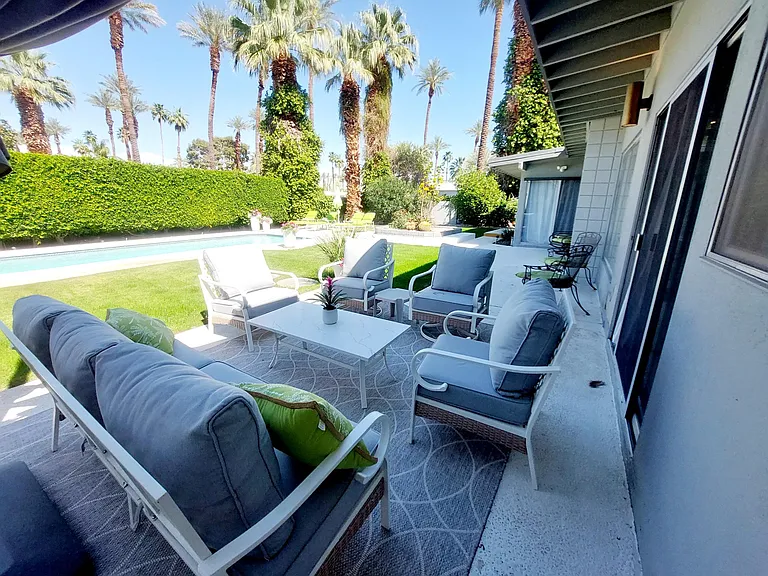 75452 Palm Shadow Dr — Photo 17