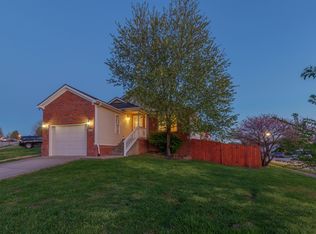 100 Santa Monica Dr, Georgetown, KY 40324