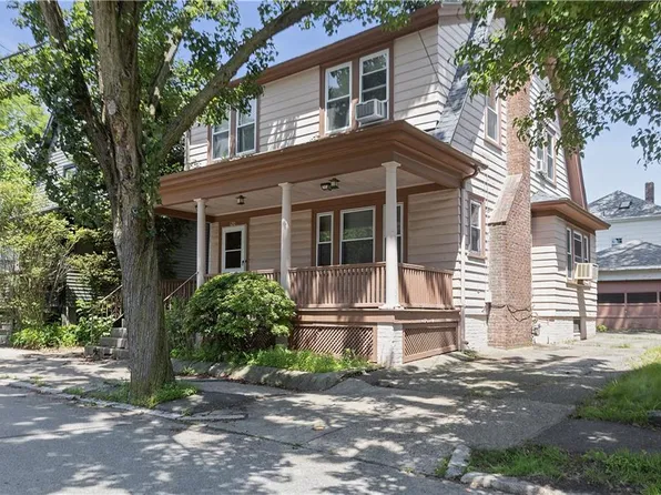 120 11th St, Providence, RI 02906