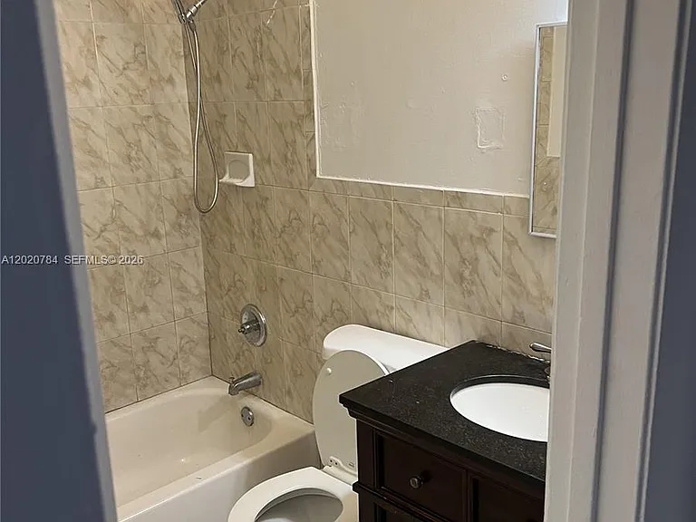 4809 SW 25th St — Photo 5