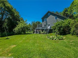 107 Bog Rd, Rockland, ME 04841