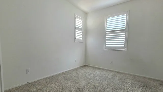 8141 Garden Park St — Photo 14