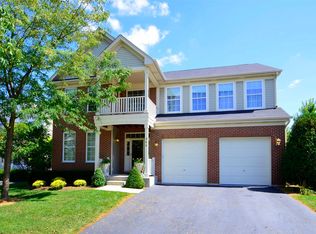 503 Shepherd Ln, Geneva, IL 60134