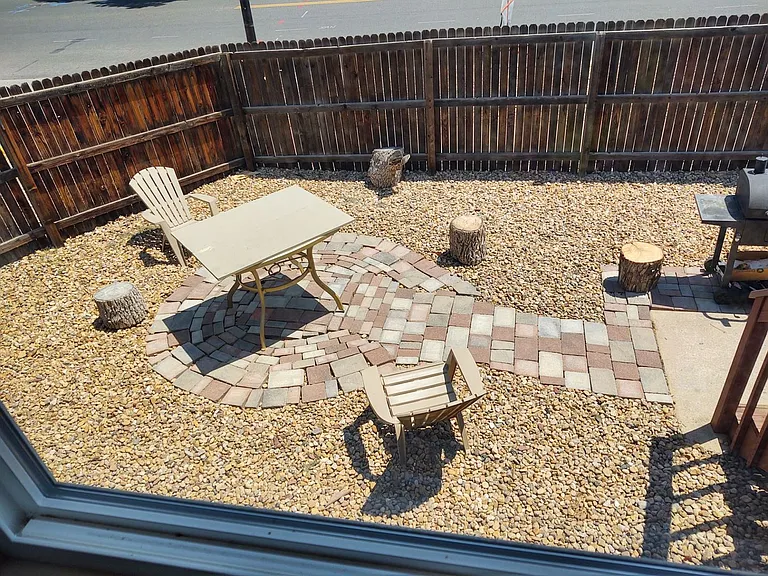 1 Centaur Court Duplex — Photo 10