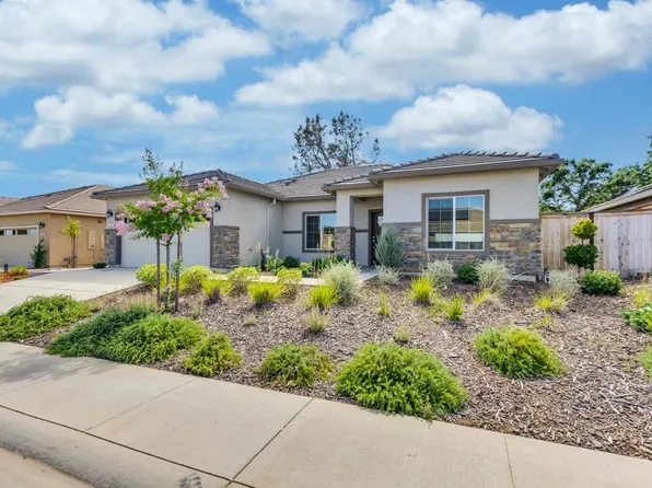 711 Avalon Dr, Ione, CA 95640