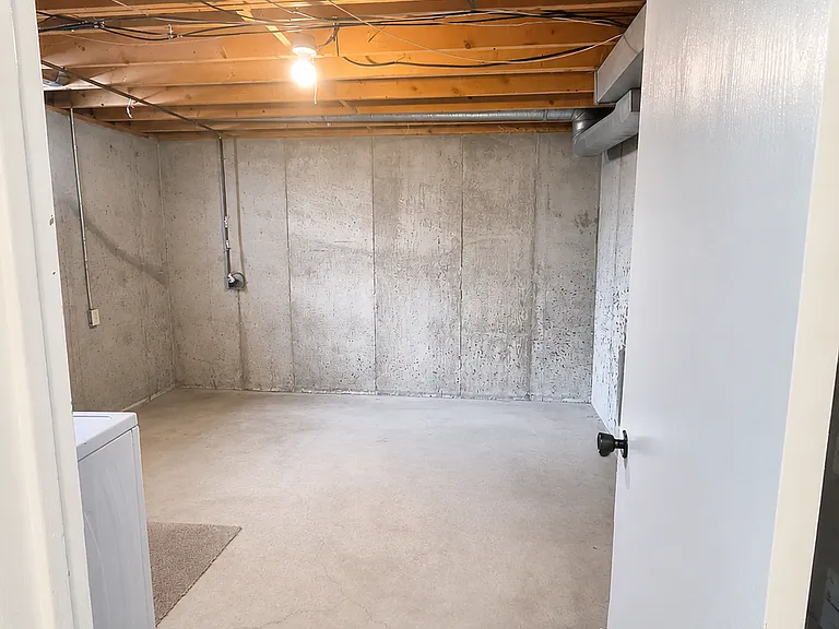 1532 N Maybelle Pl — Photo 6