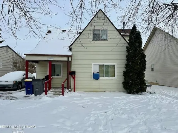 20471 Nicke St, Clinton Township, MI 48035