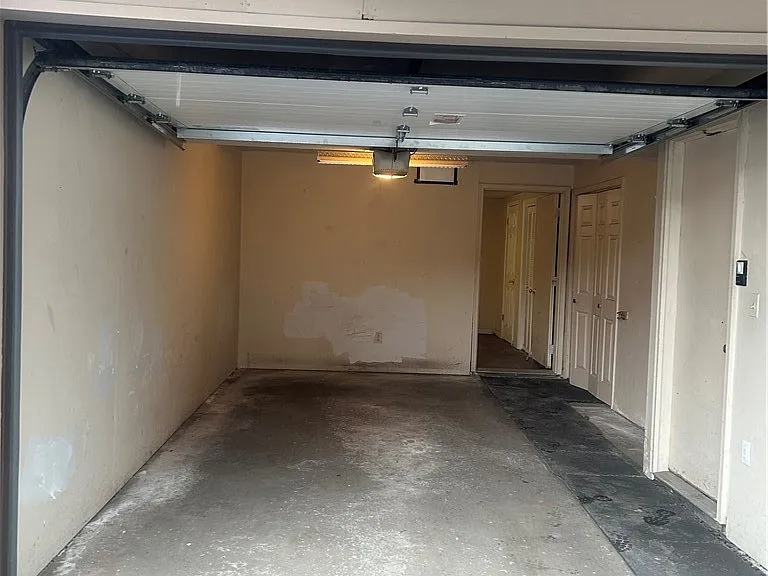 395 Alexander St #12 — Photo 18