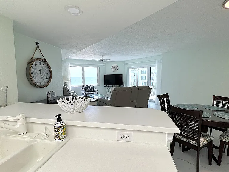 2937 S Atlantic Ave #1108 — Photo 4