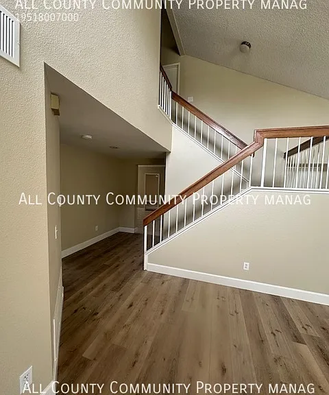 6563 Whitman Ct — Photo 6