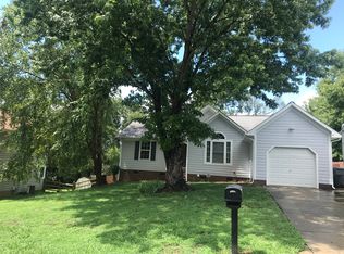 9416 Marshbrooke Rd, Matthews, NC 28105