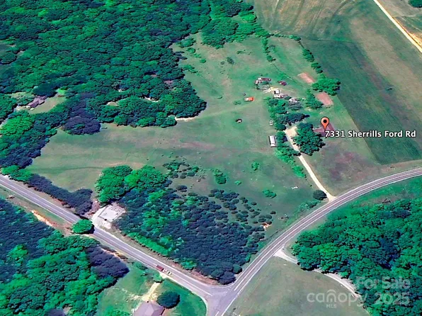 2389 Mount Pleasant Rd, Sherrills Ford, NC 28673