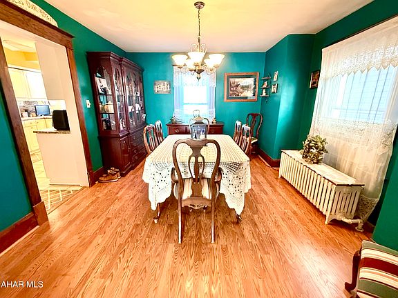 5th image of 1008 Park Blvd