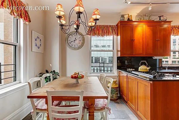 Sold by Corcoran | media 10