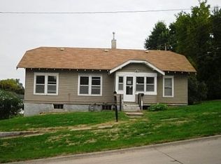 804 13th St, Corning, IA 50841