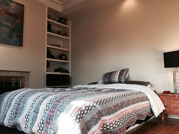 4th image of 379 N Taylor Ave #18