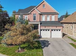 21 Adriatic Cres, Brampton, ON L6P1Y9