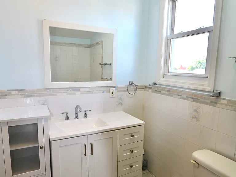 49 Jordan Ave #2 — Photo 12