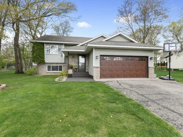 1527 38th St S, Saint Cloud, MN 56301