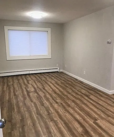 8000 Greenwood St #5 — Photo 3