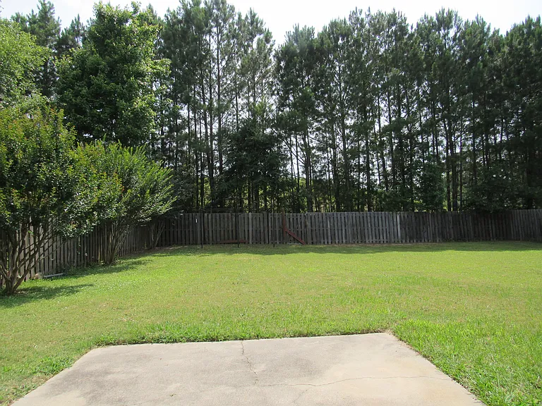 307 Starling Dr — Photo 21
