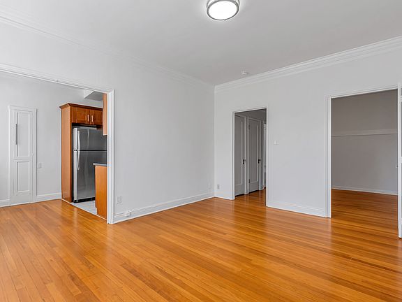 5th image of 626 Scott St #303