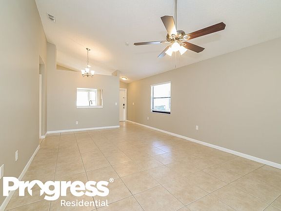 3rd image of 10416 Cresto Delsol Cir